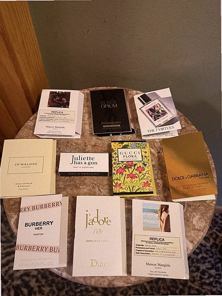 Set Lot 10 Designer Perfume Samples Dior Gucci Jo Malone Replica YSL Burberry
